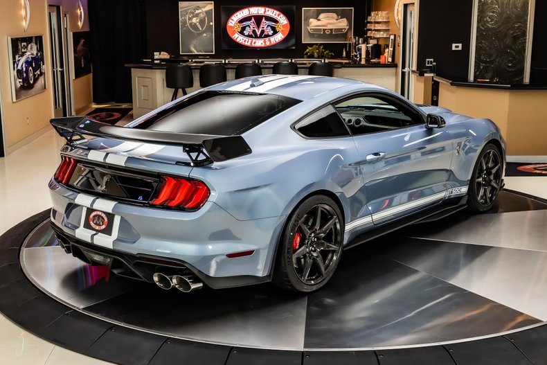 2022 Ford Mustang 13