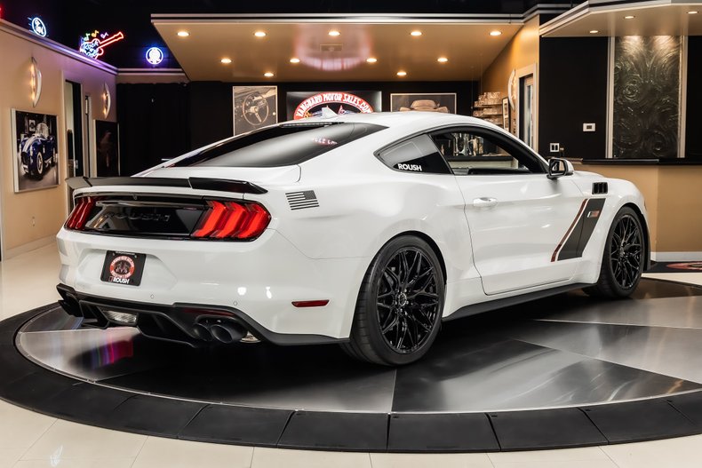 2021 Ford Mustang 12