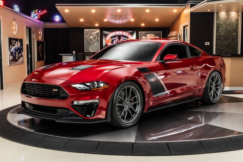 2020 Ford Mustang 1