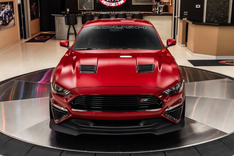 2020 Ford Mustang 8