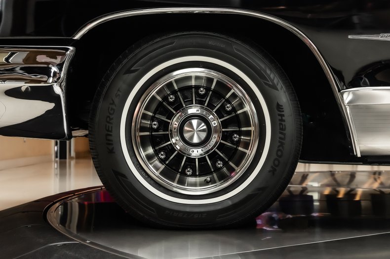 1965 Pontiac Bonneville 72