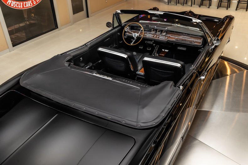 1965 Pontiac Bonneville 101