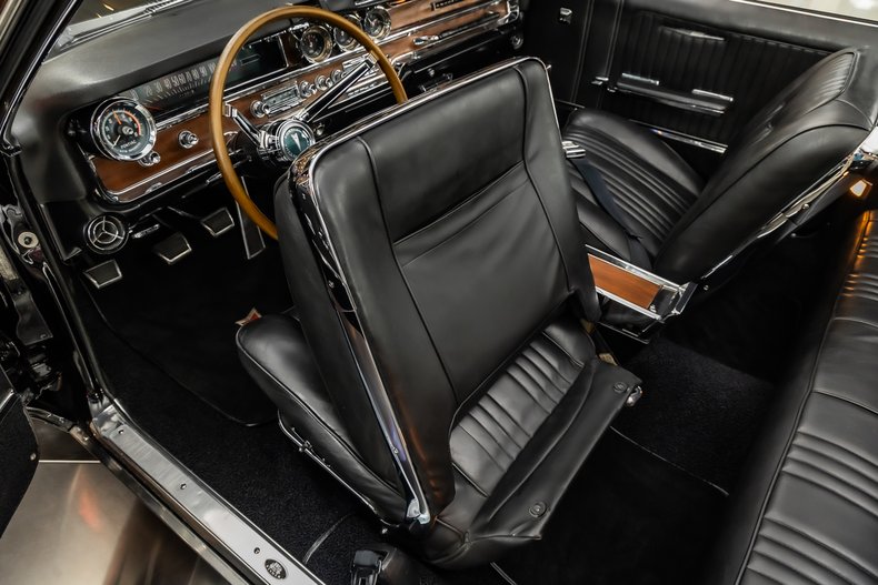 1965 Pontiac Bonneville 80