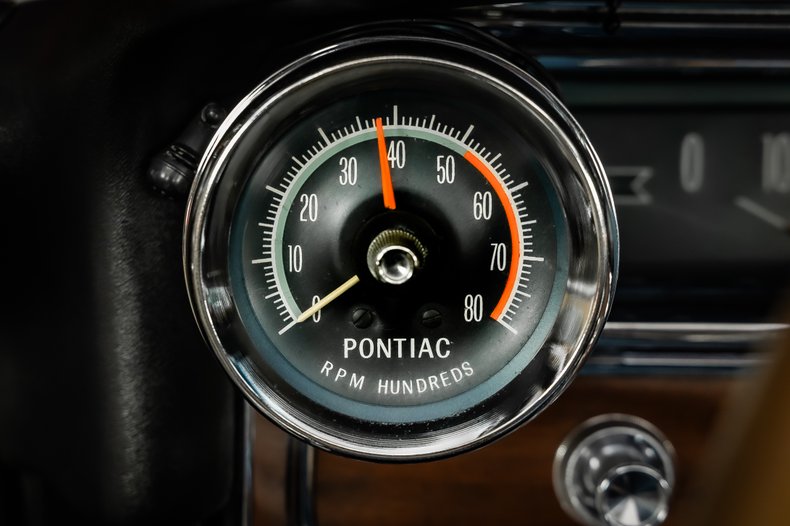 1965 Pontiac Bonneville 87