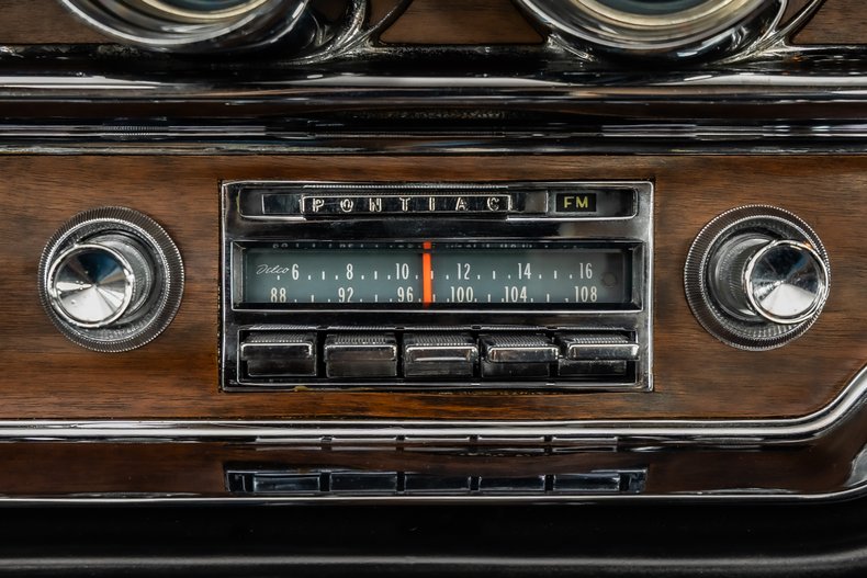1965 Pontiac Bonneville 85