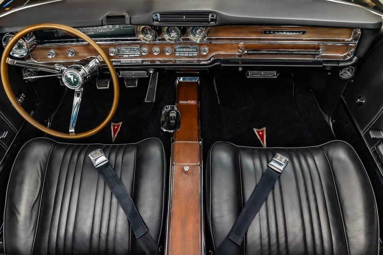 1965 Pontiac Bonneville 89