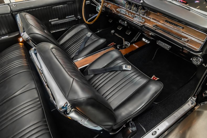 1965 Pontiac Bonneville 96