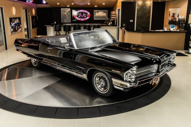 1965 Pontiac Bonneville 20