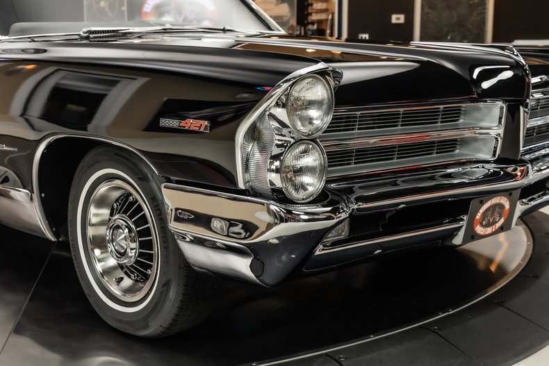 1965 Pontiac Bonneville 41