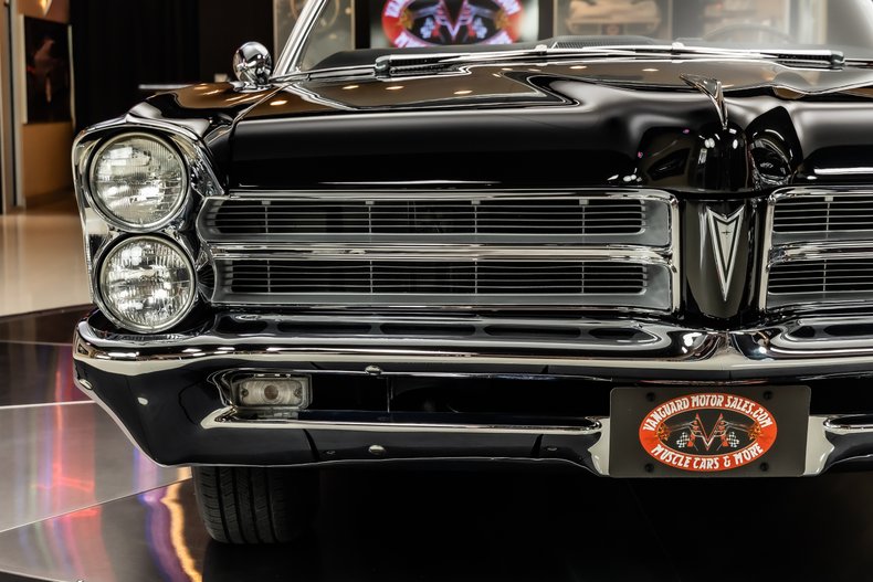 1965 Pontiac Bonneville 39