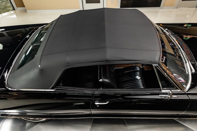 1965 Pontiac Bonneville 108