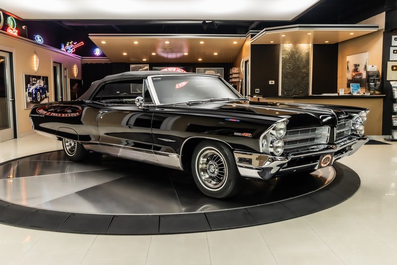 1965 Pontiac Bonneville 117