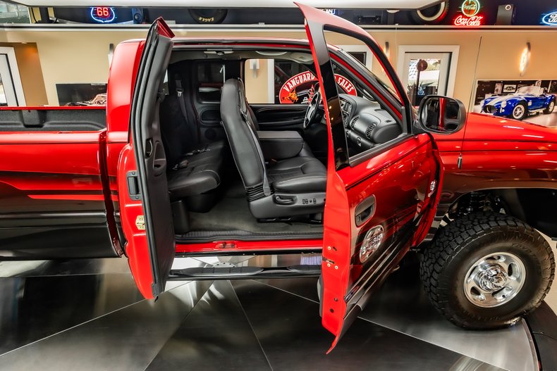 2000 Dodge Ram 2500 69