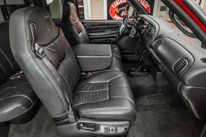 2000 Dodge Ram 2500 71