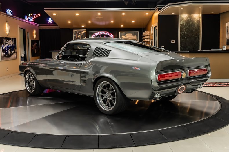 1967 Ford Mustang 17