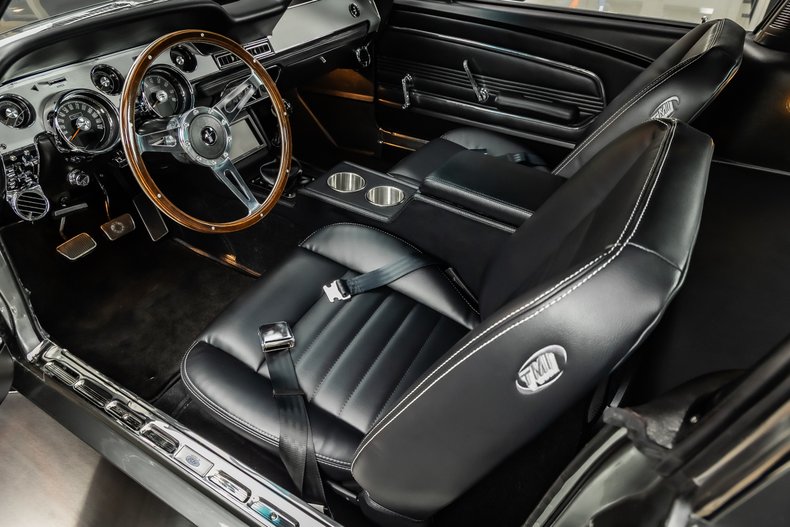 1967 Ford Mustang 3