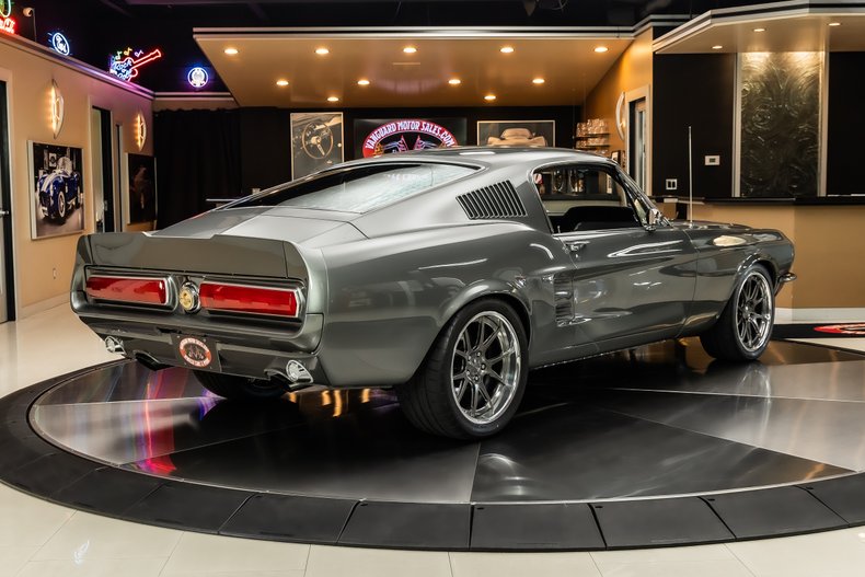 1967 Ford Mustang 13