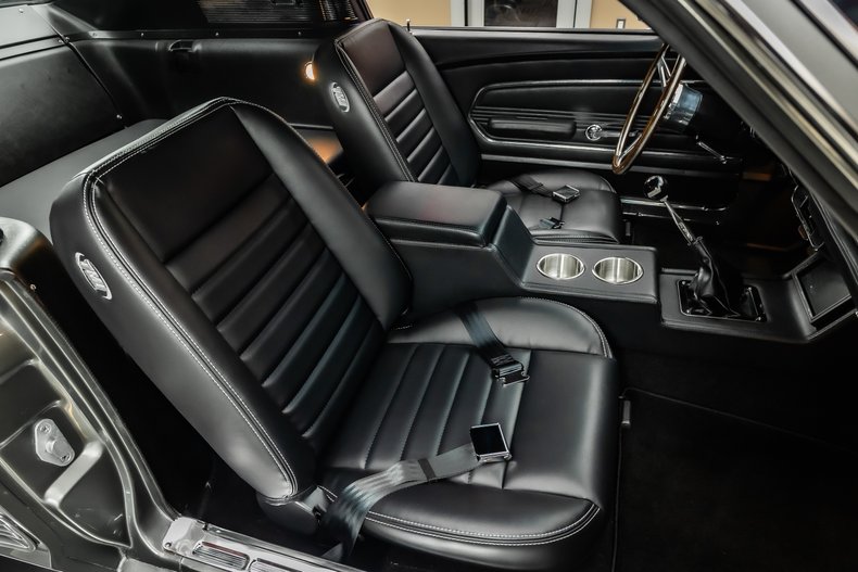 1967 Ford Mustang 77