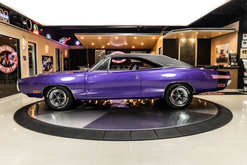 1970 Dodge Charger 34