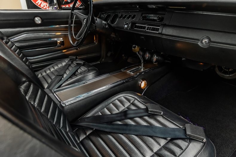 1970 Dodge Charger 85