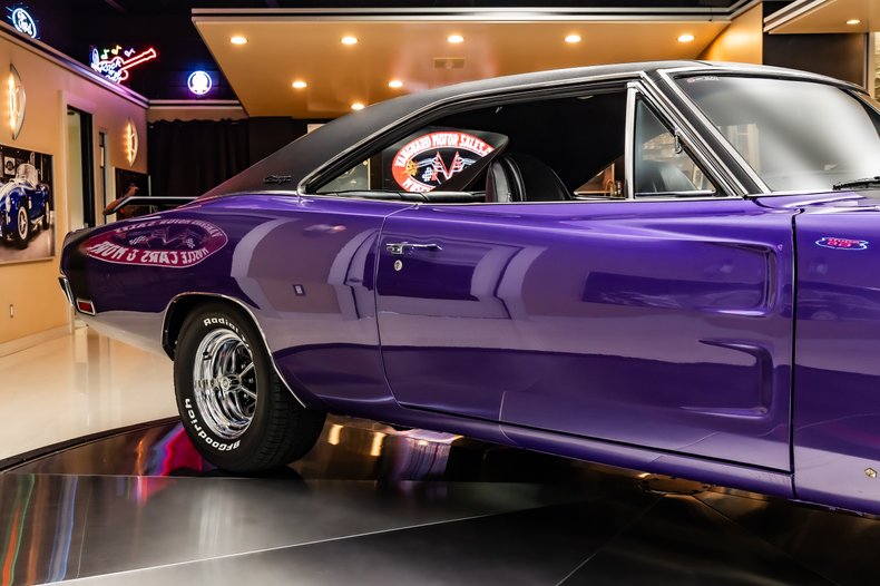 1970 Dodge Charger 41