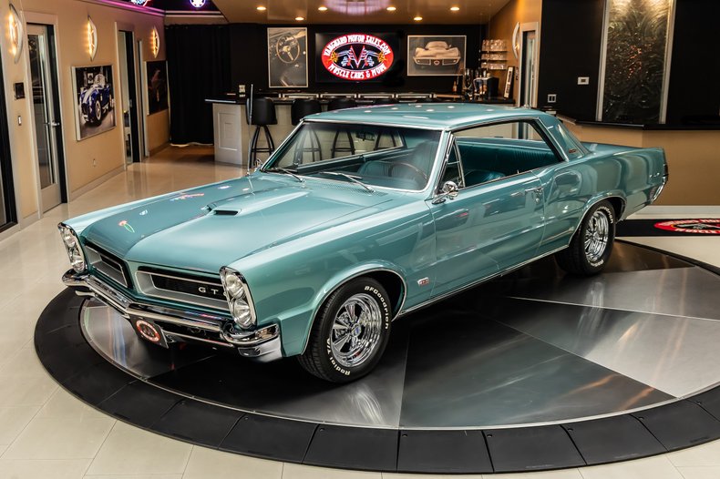 1965 Pontiac GTO 5
