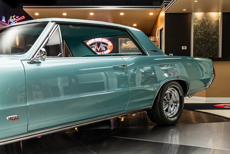 1965 Pontiac GTO 31