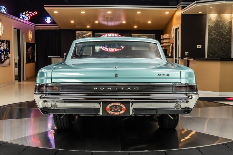 1965 Pontiac GTO 15