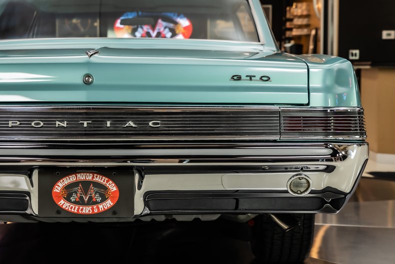 1965 Pontiac GTO 42