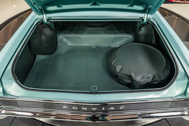 1965 Pontiac GTO 83