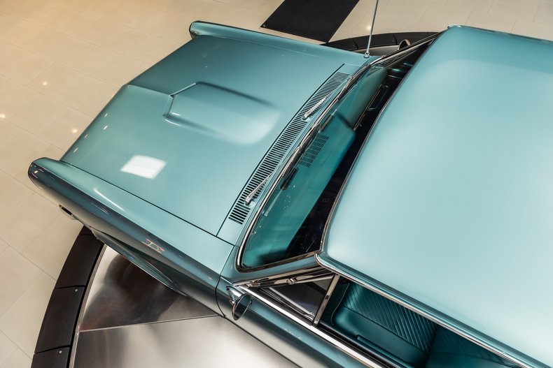 1965 Pontiac GTO 38
