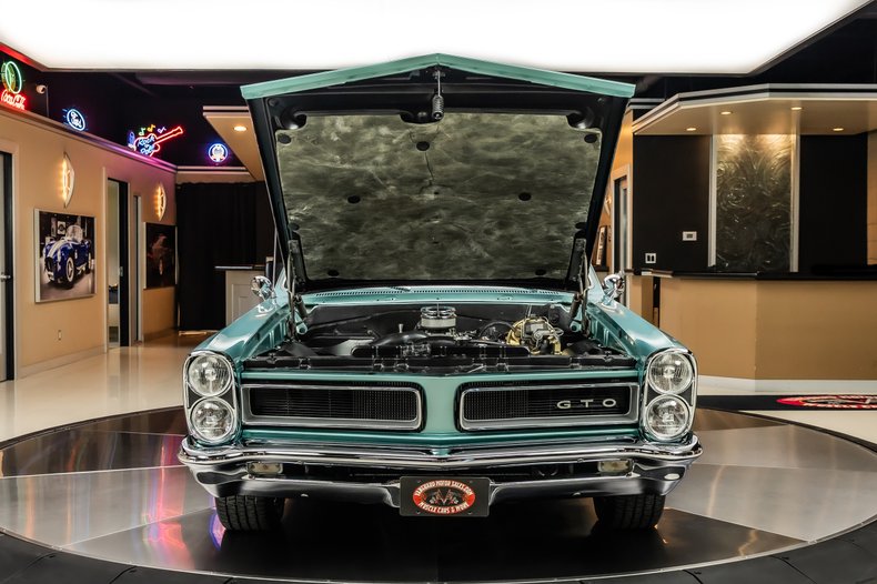 1965 Pontiac GTO 85