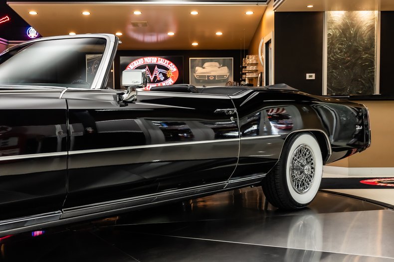 1976 Cadillac Eldorado 32