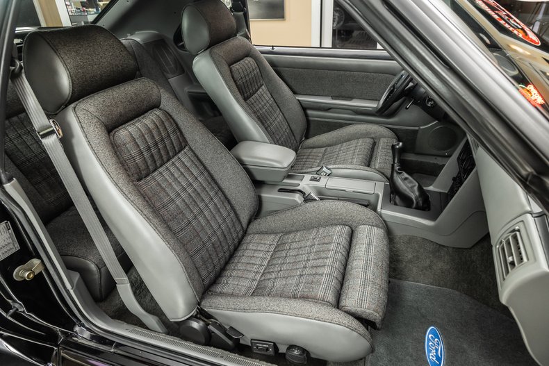 1987 Ford Mustang 79