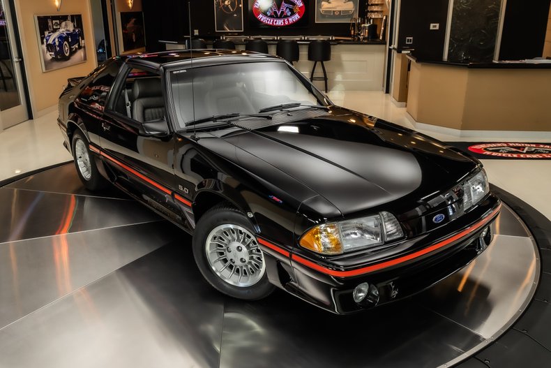 1987 Ford Mustang 115