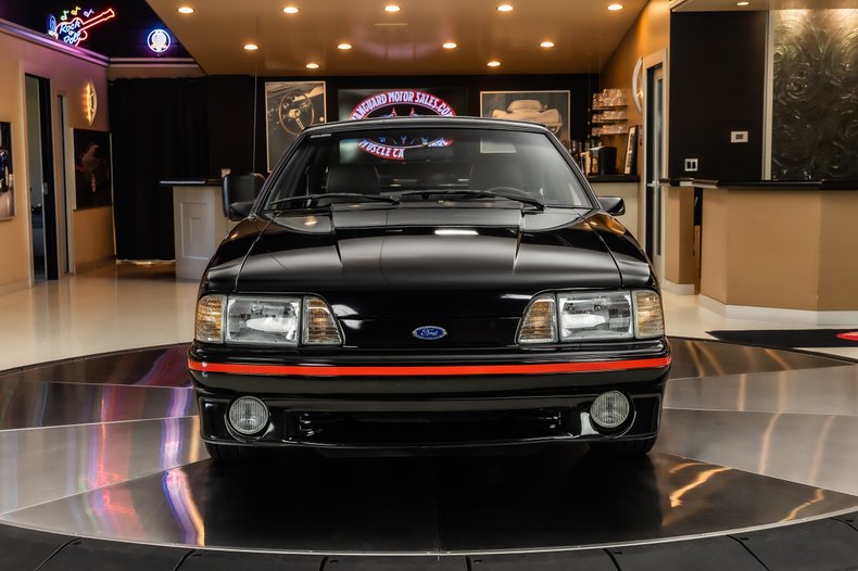 1987 Ford Mustang 9
