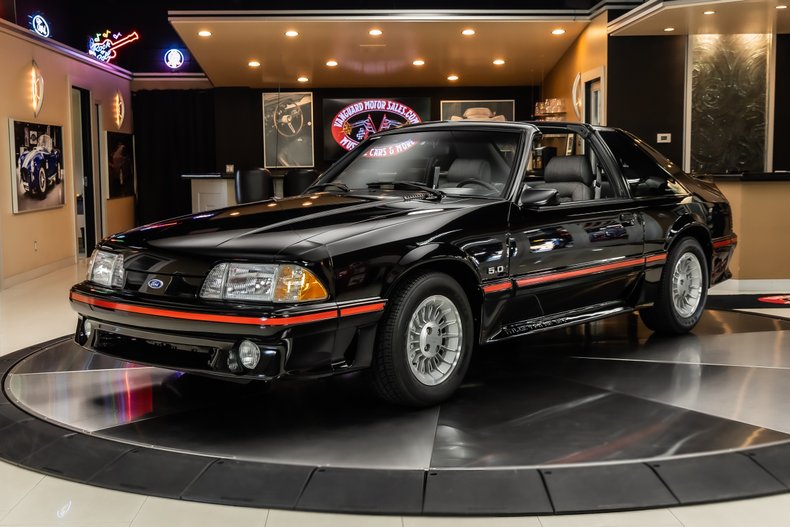 1987 Ford Mustang 5