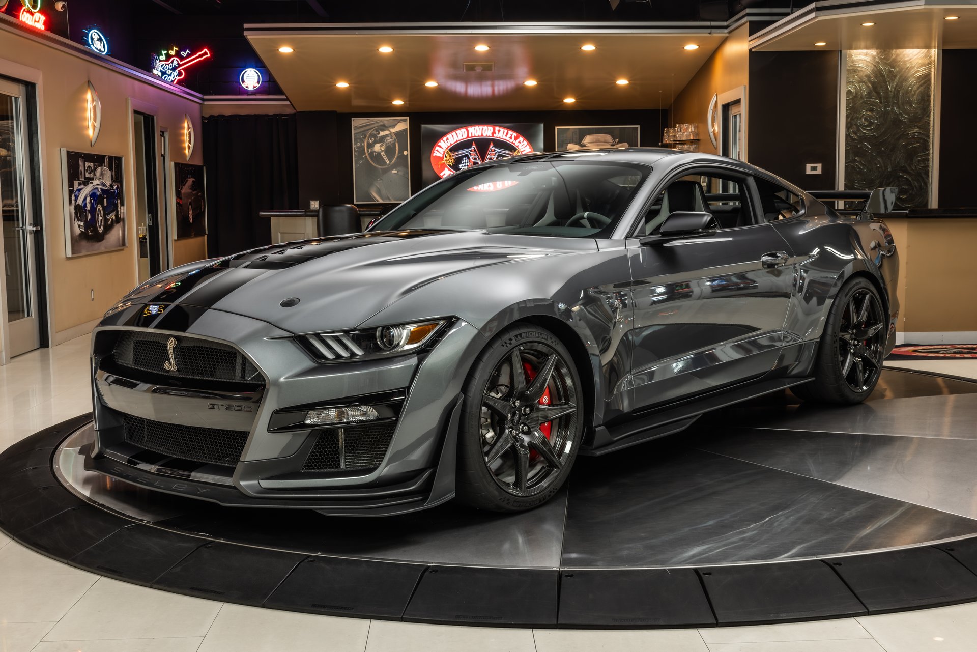 2022 ford mustang shelby gt500 carbon fiber track pack