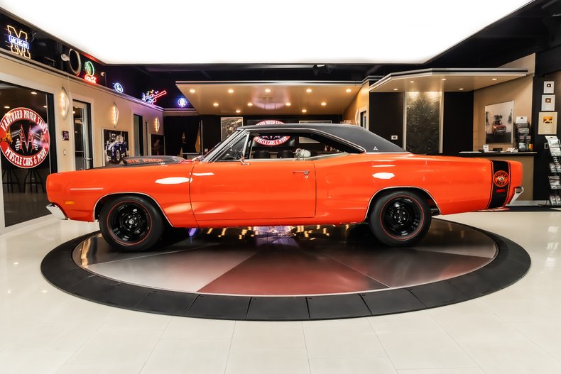 1969 Dodge Coronet 19