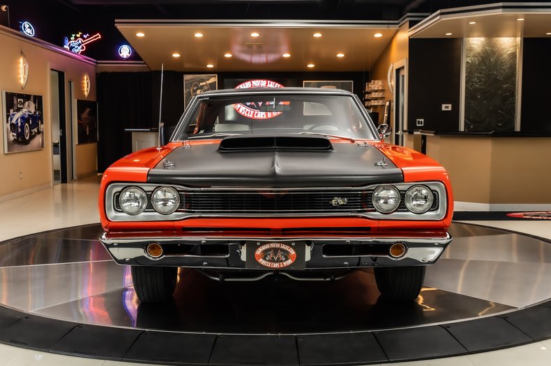 1969 Dodge Coronet 4