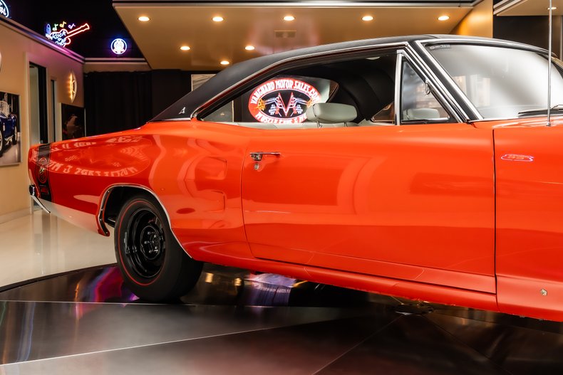 1969 Dodge Coronet 23