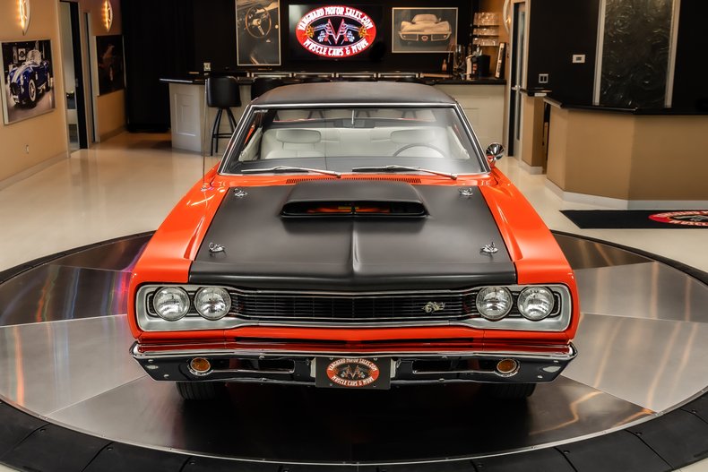 1969 Dodge Coronet 6