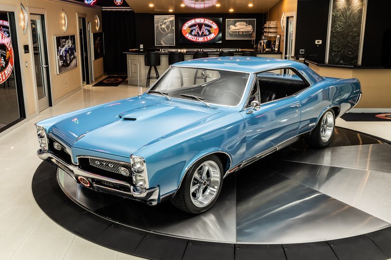 1967 Pontiac GTO 6