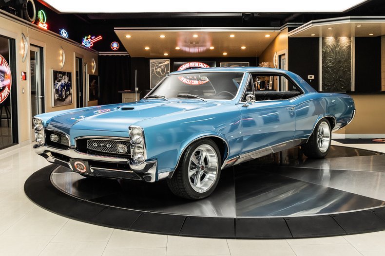 1967 Pontiac GTO 1