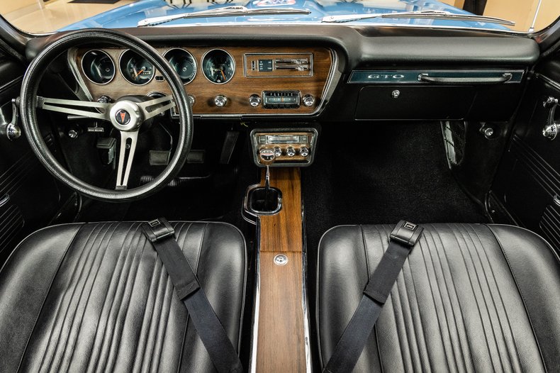 1967 Pontiac GTO 71