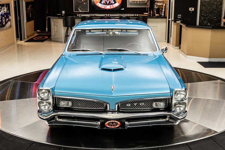 1967 Pontiac GTO 9