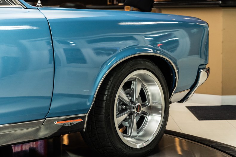 1967 Pontiac GTO 45