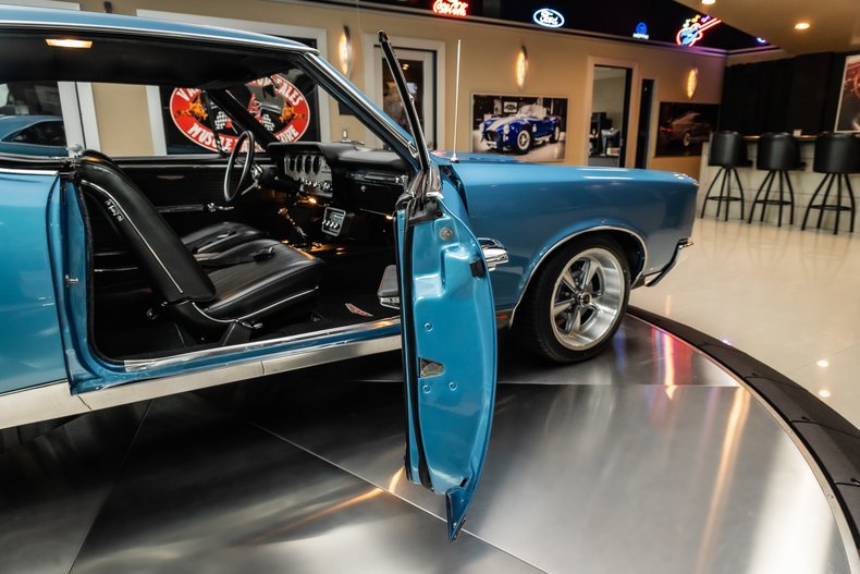 1967 Pontiac GTO 76