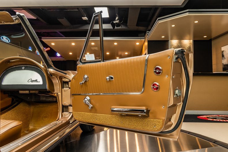 1964 Chevrolet Corvette 75