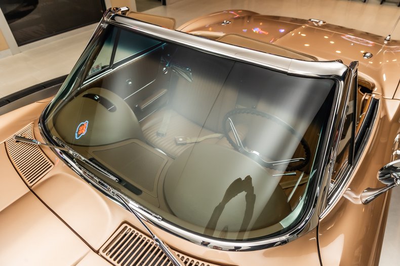 1964 Chevrolet Corvette 30